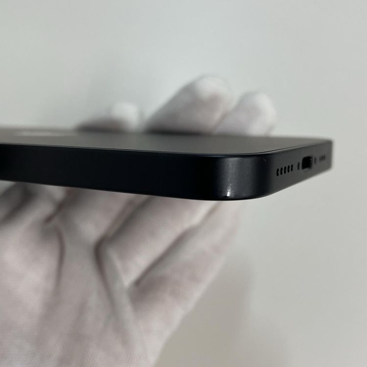 iPhone 16e 256GB �֥�å� SIM���å������
