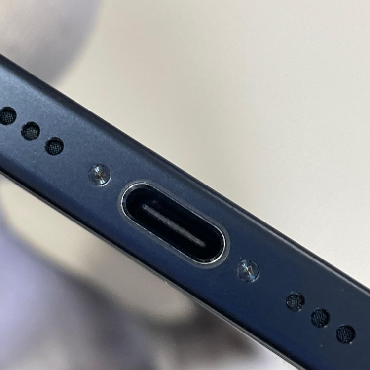 iPhone 15 Pro 128GB �֥롼�����˥��� SIM���å������