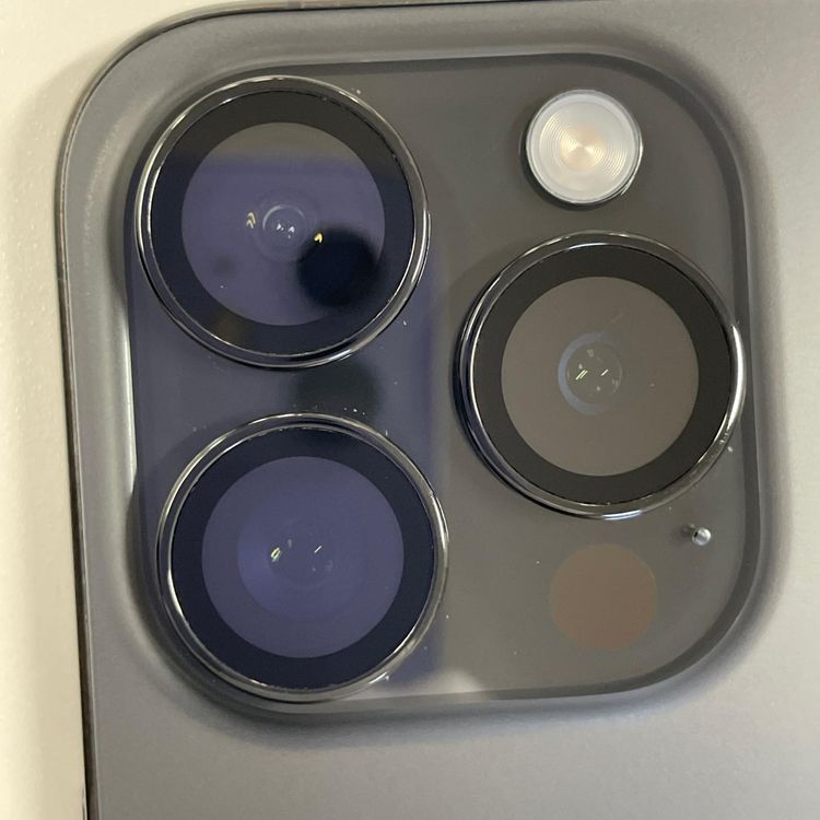 iPhone 15 Pro 256GB �֥�å������˥��� SIM���å������