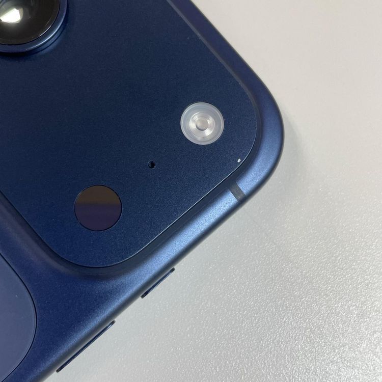 ���������¡��� iPhone 17 Pro Max 256GB �ǥ����ץ֥롼 SIM���å������