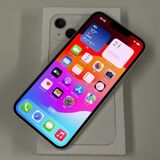 iPhone 13 128GB �������饤�� SIM���å������