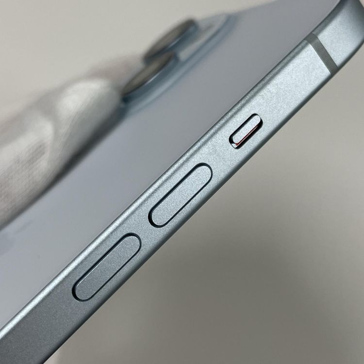 iPhone 15 128GB �֥롼 SIM���å������