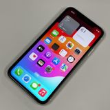 ���������¡��� iPhone 11 64GB �ۥ磻�� SIM���å������