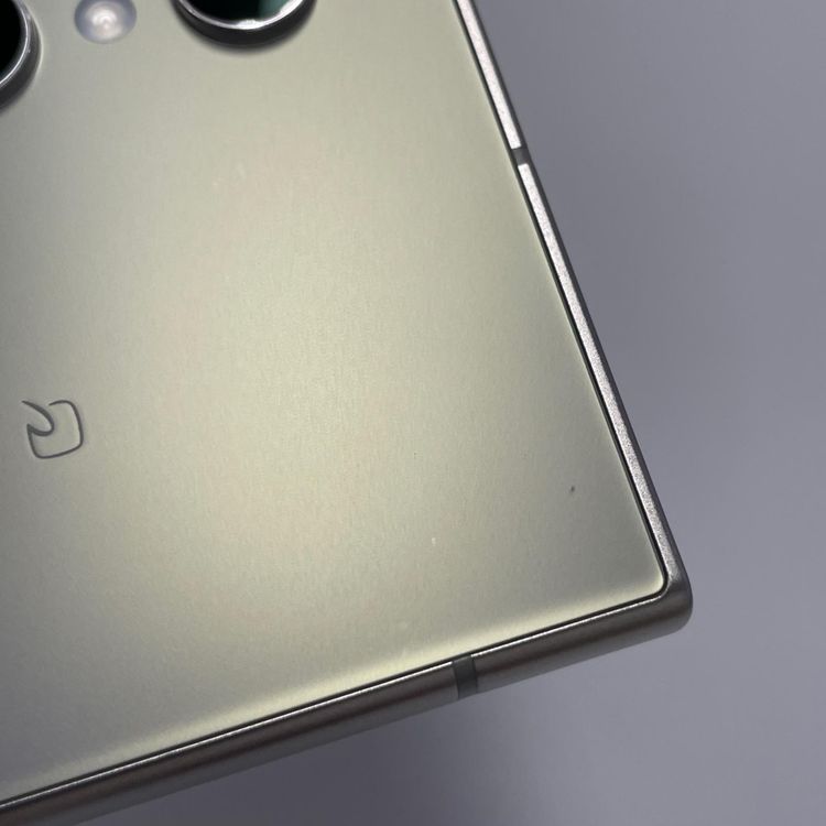 Galaxy S24 Ultra SCG26 256GB �����˥��॰�졼 SIM���å������