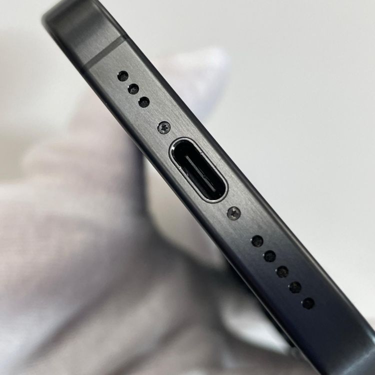 ���������¡��� iPhone 15 Pro 128GB �֥�å������˥��� SIM���å������