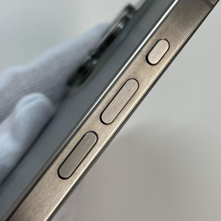 iPhone 15 Pro Max 1TB �ʥ���������˥��� SIM���å������