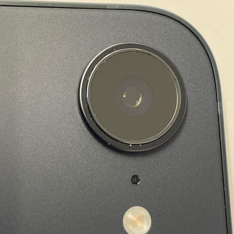 iPhone 16e 128GB �֥�å� SIM���å������