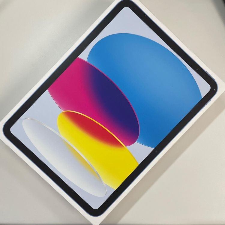 iPad ��10���� WiFi+Cellular 64GB �֥롼 SIM���å������