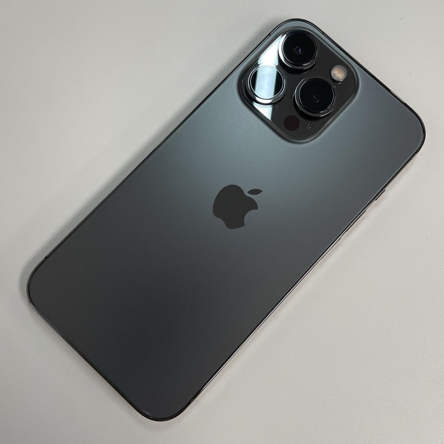 ムスビー｜☆利用制限〇☆ iPhone 13 Pro 128GB グラファイト SIM 