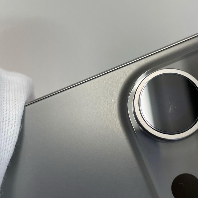 ���������¡��� iPhone 16 Pro Max 256GB �ʥ���������˥��� SIM���å������