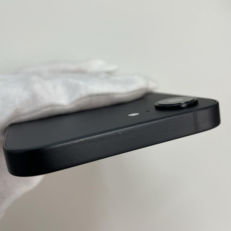 iPhone 16e 128GB �֥�å� SIM���å������