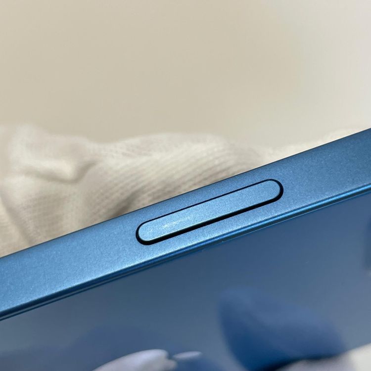 ���������¡��� iPhone 13 256GB �֥롼 SIM���å������