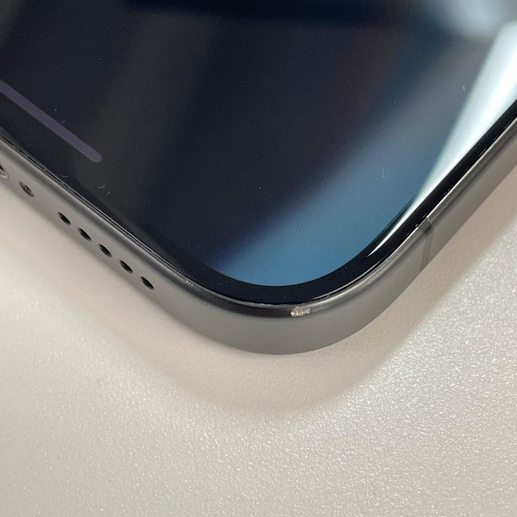 iPhone 15 Pro 256GB �֥�å������˥��� SIM���å������