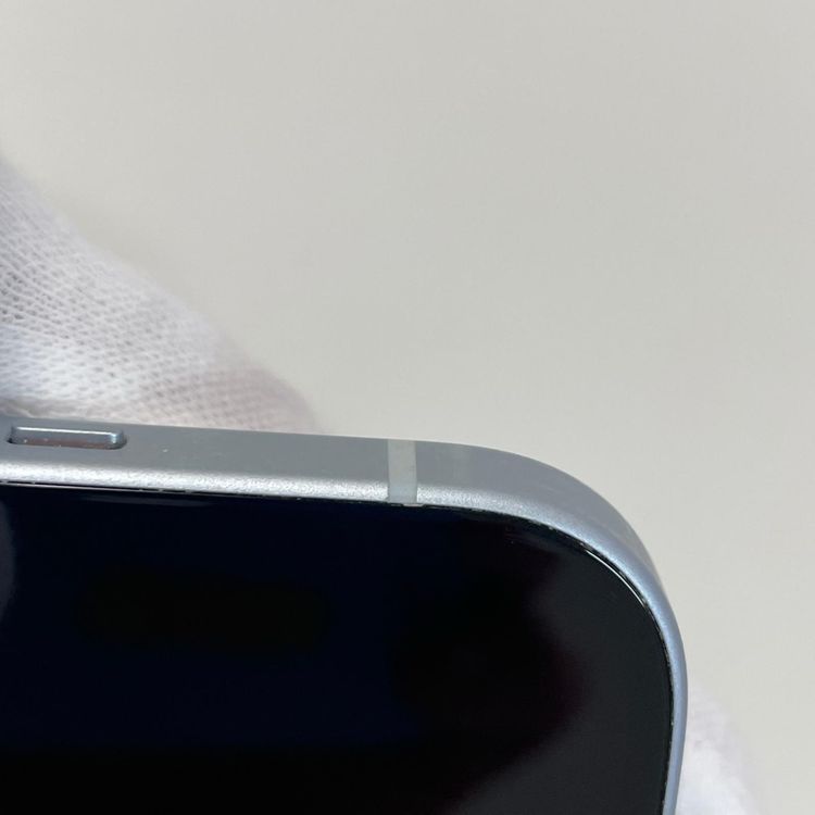 ���������¡��� iPhone 15 256GB �֥롼 SIM���å������
