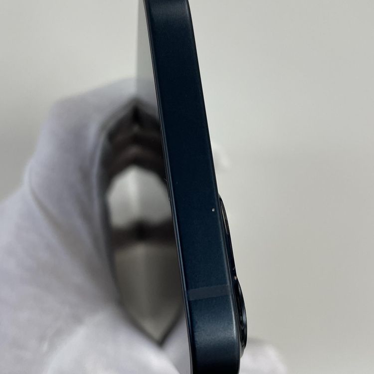 ���������¡��� iPhone 13 256GB �ߥåɥʥ��� SIM���å������