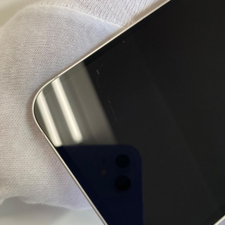 ���������¡��� iPhone 13 128GB �������饤�� SIM���å������