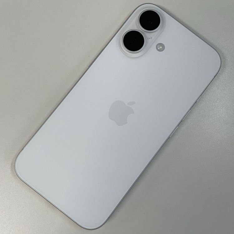 iPhone 16 128GB �ۥ磻�� SIM���å������