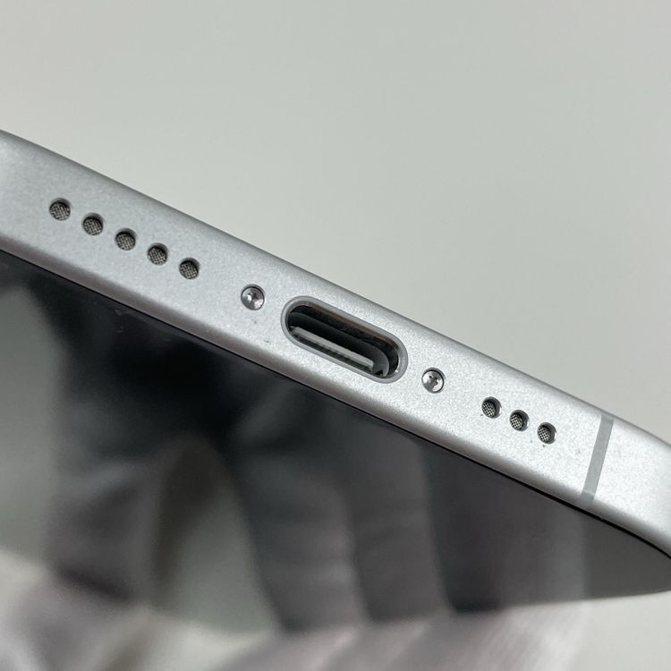 iPhone 16 256GB �ۥ磻�� SIM���å������