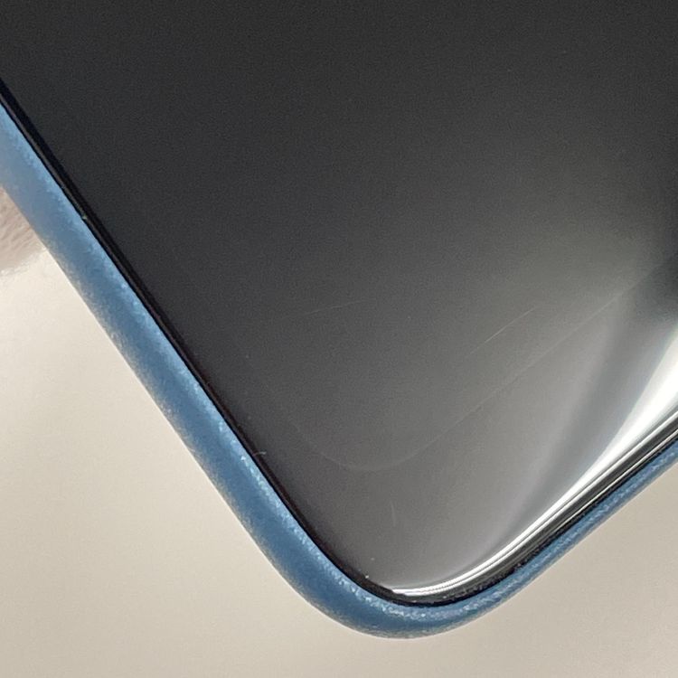 ���������¡��� arrows We2 F-52E �ͥ��ӡ����꡼�� SIM���å������