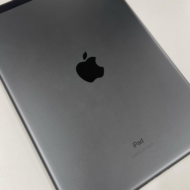 ���������¡��� iPad ��7���� WiFi+Cellular 32GB ���ڡ������쥤 SIM���å������