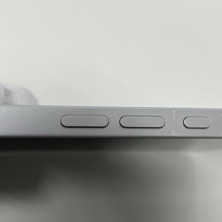 iPhone 16e 512GB �ۥ磻�� SIM���å������