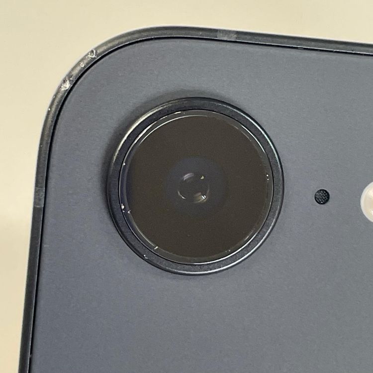 ���������¡��� iPhone 16e 128GB �֥�å� SIM���å������