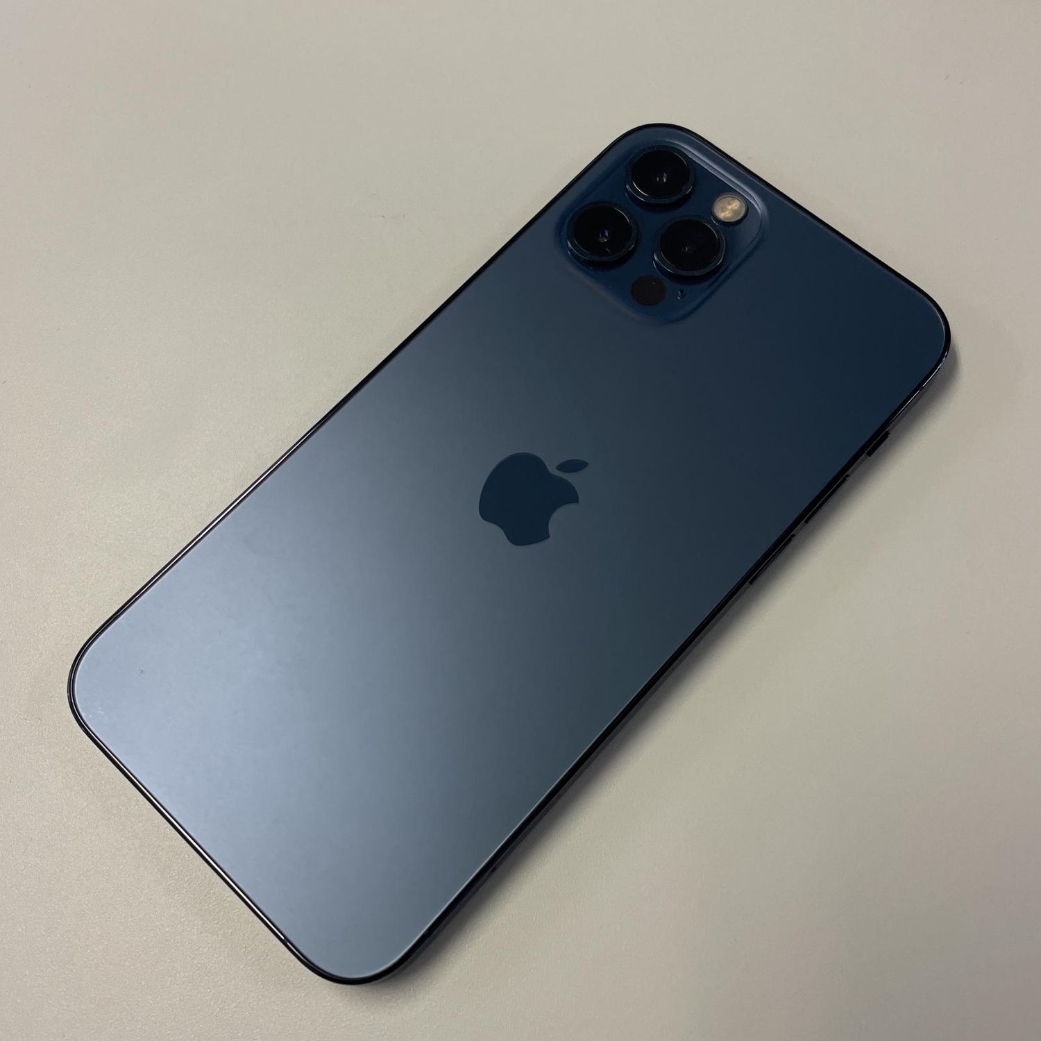 ムスビー｜iPhone 12 Pro 128GB パシフィックブルー SIMロック解除済 