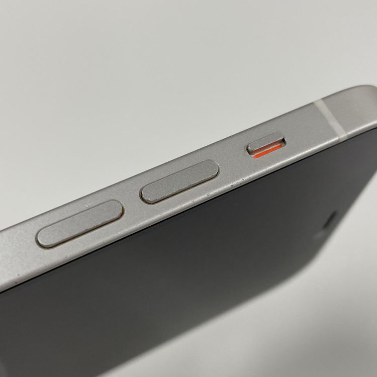 iPhone 12 256GB ホワイト