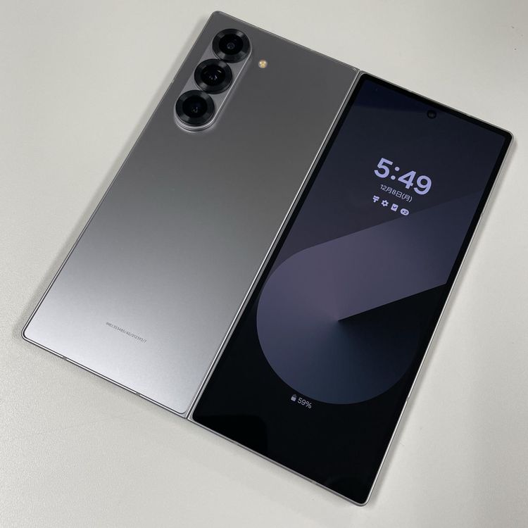 ���������¡��� Galaxy Z Fold6 SCG28 256GB ����С� ����ɥ� SIM���å������