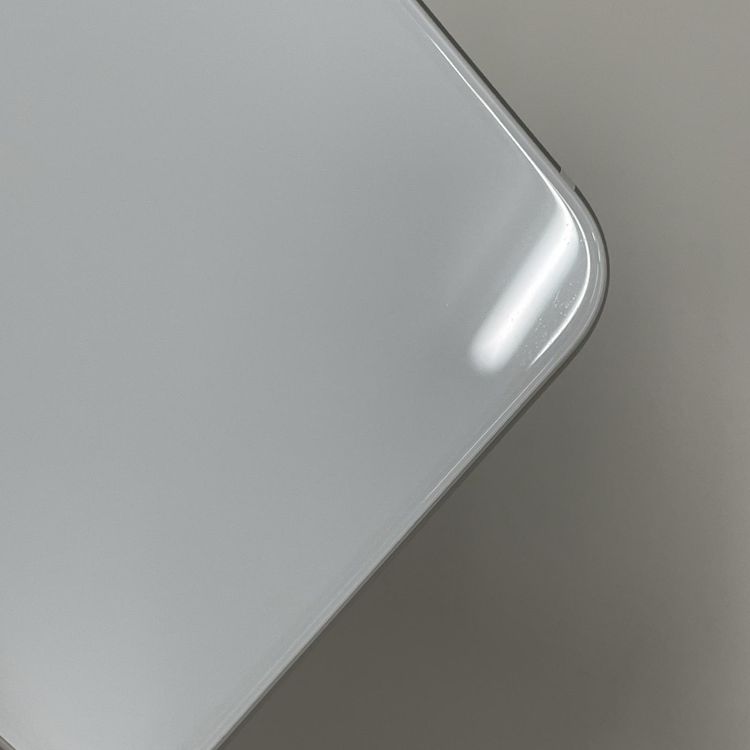 ���������¡��� iPhone SE(��2����) 64GB �ۥ磻�� SIM���å������