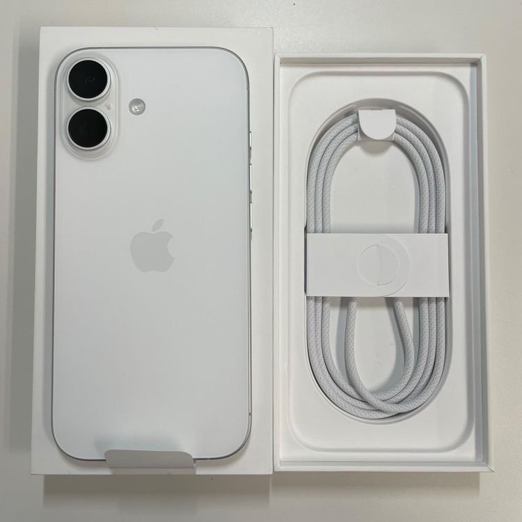 iPhone 17 256GB �ۥ磻�� SIM���å������