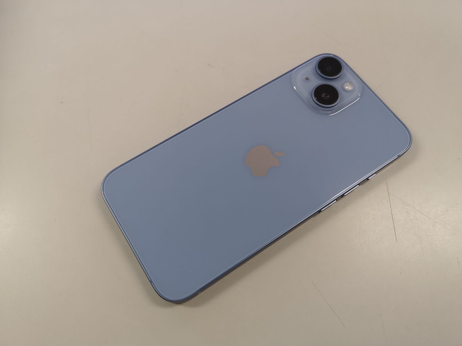 ムスビー｜☆赤ロム保証☆docomo iPhone 14 256GB ブルー SIMロック 
