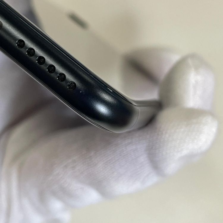 ���������¡��� iPhone SE(��3����) 64GB �ߥåɥʥ��� SIM���å������
