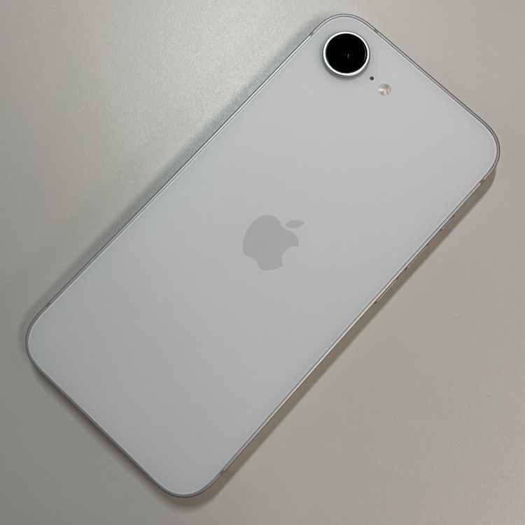 ���������¡��� iPhone 16e 128GB �ۥ磻�� SIM���å������