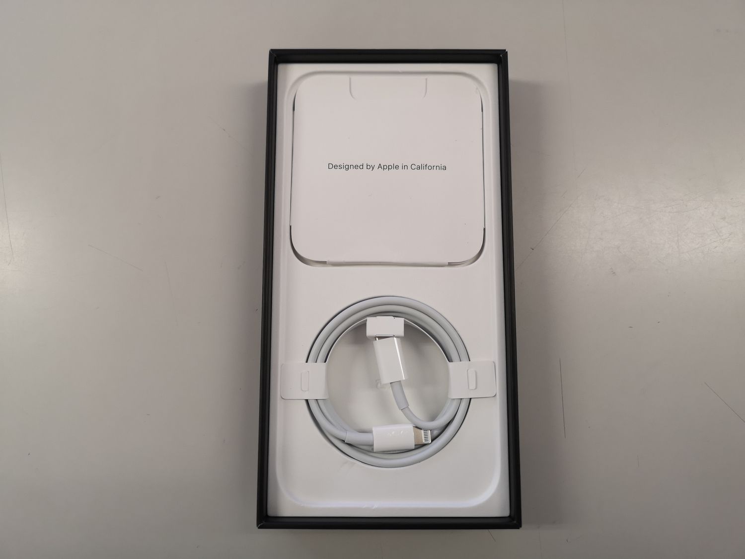 ムスビー｜国内版SIMフリー iPhone 13 Pro Max 256GB グラファイト 