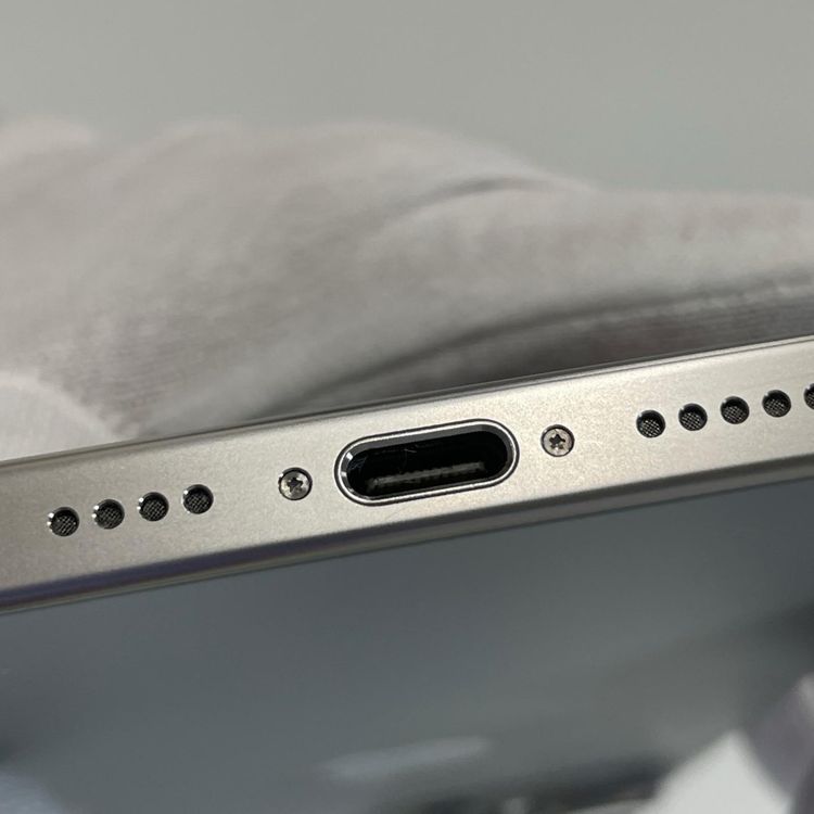 ���������¡��� iPhone 16 Pro Max 256GB �ʥ���������˥��� SIM���å������