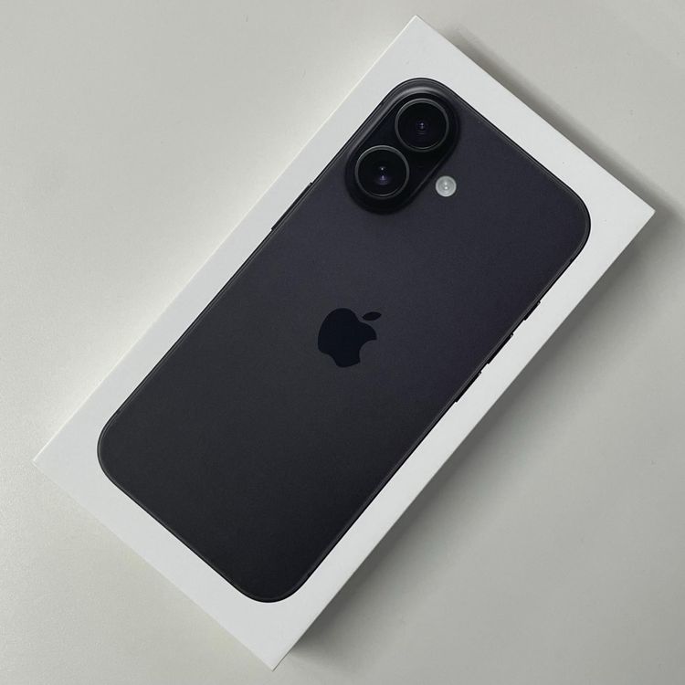 iPhone 16 128GB �֥�å� SIM���å������