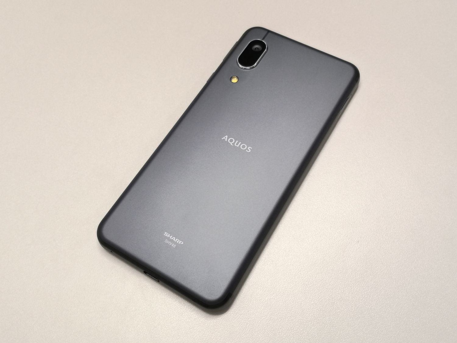 ムスビー｜☆赤ロム保証☆au AQUOS sense3 basic SHV48 ブラック SIM 