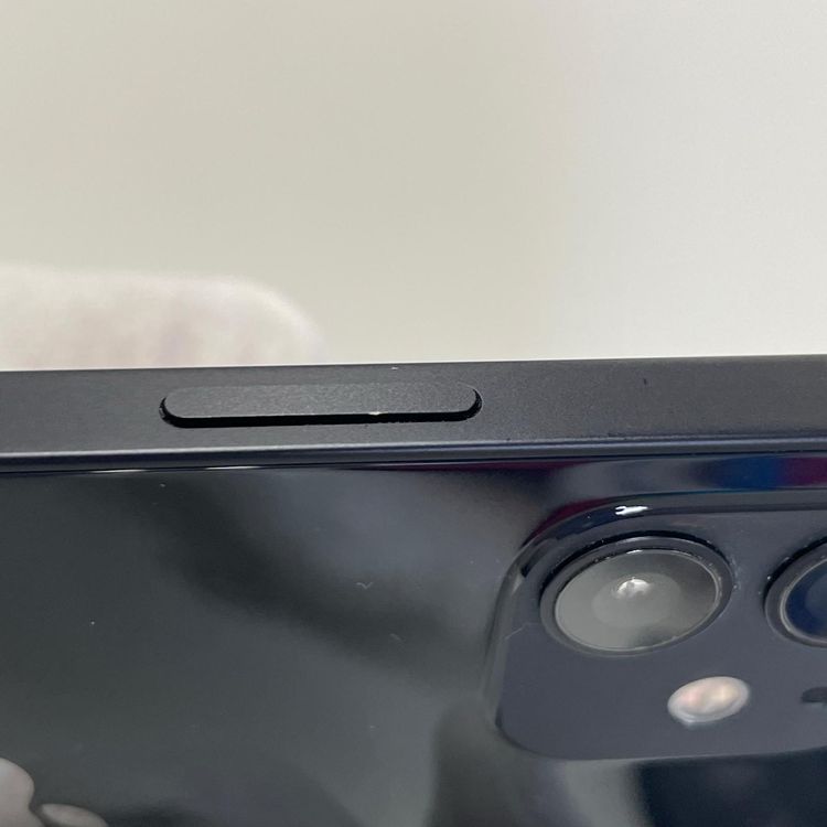 ���������¡��� iPhone 12 64GB �֥�å� SIM���å������