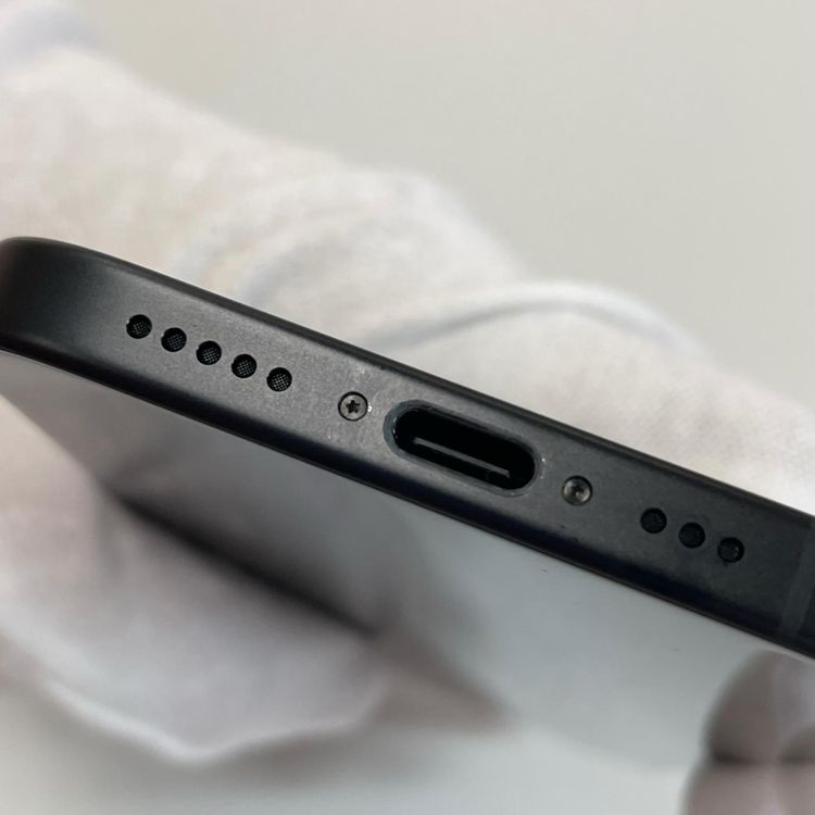 ���������¡��� iPhone 16 256GB �֥�å� SIM���å������