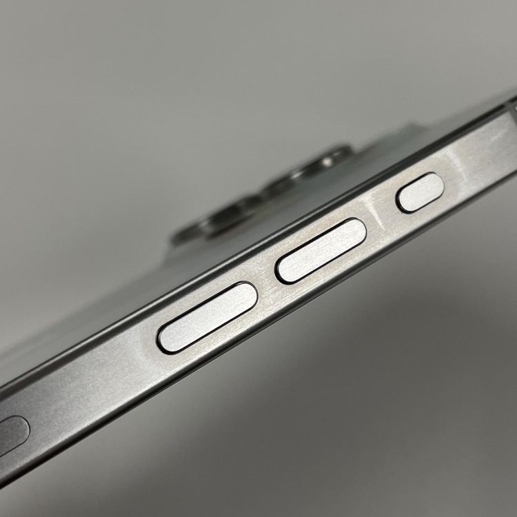 ���������¡��� iPhone 15 Pro 128GB �ۥ磻�ȥ����˥��� SIM���å������