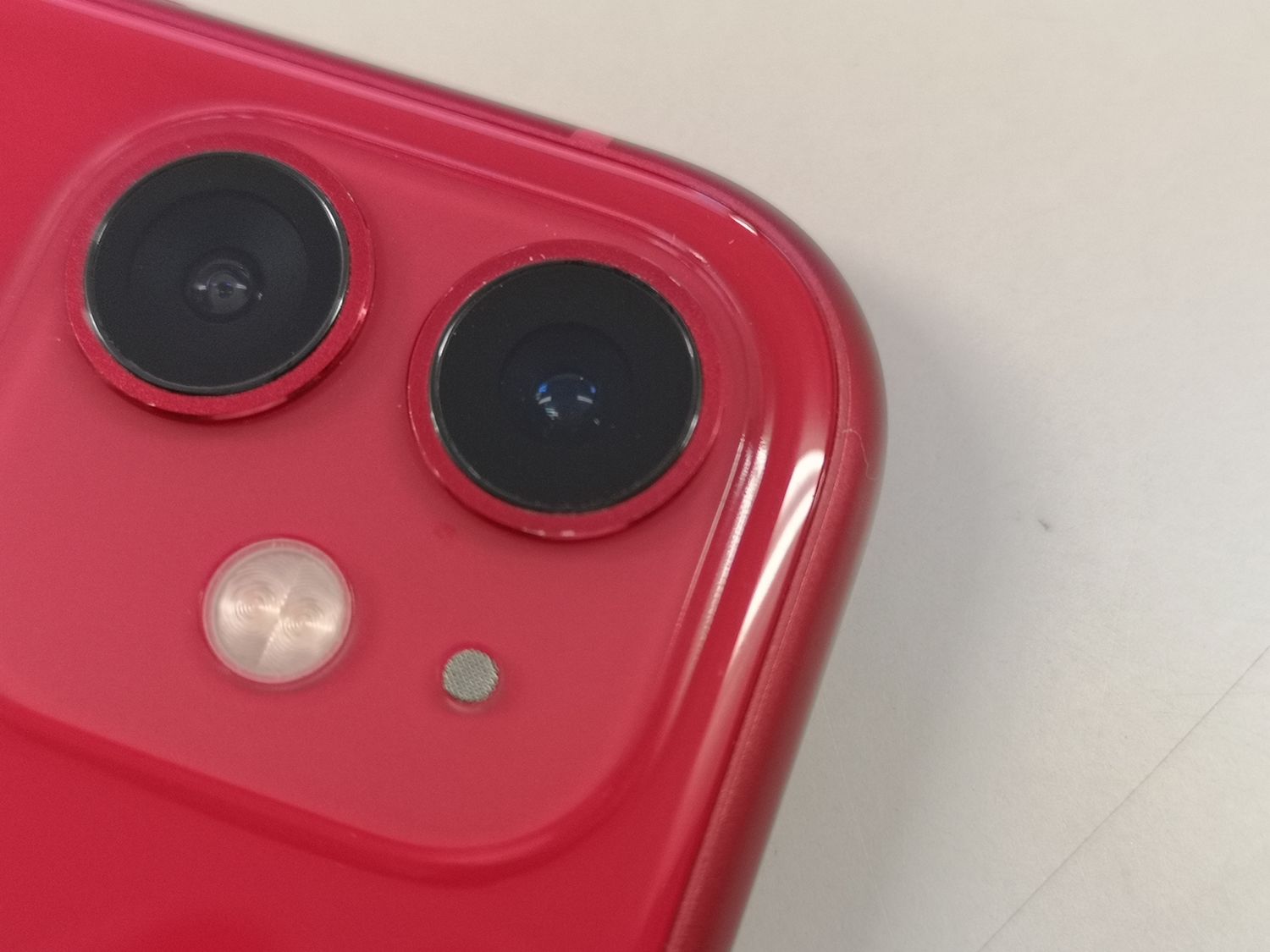 ムスビー｜☆赤ロム保証☆docomo iPhone 11 64GB レッド SIMロック解除 
