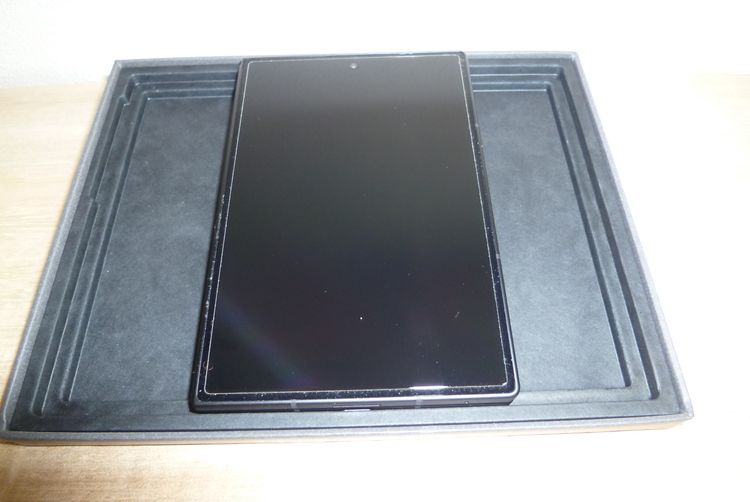 ����Ʊ�͡�512GB��Galaxy Z Fold8 �����ǡ� ��ڥ��åȡ�