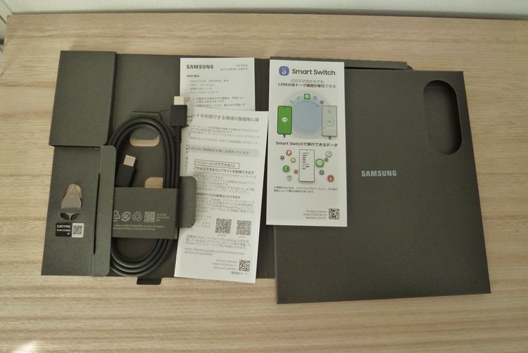 ̤���Ѥ˶ᤤ�� Galaxy Z Fold7 ������ �ڽ�����������¾�ա�