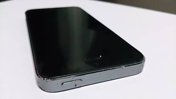 au iPhone5s 32GB iOS 8.4.1 ME335J/A ڡ쥤