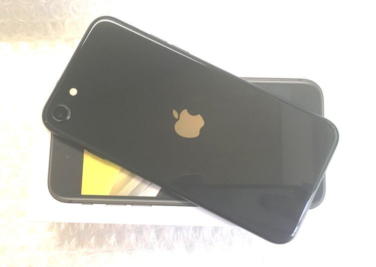 ̤ 100 iPhoneSE2 64GB ֥å SIMե꡼