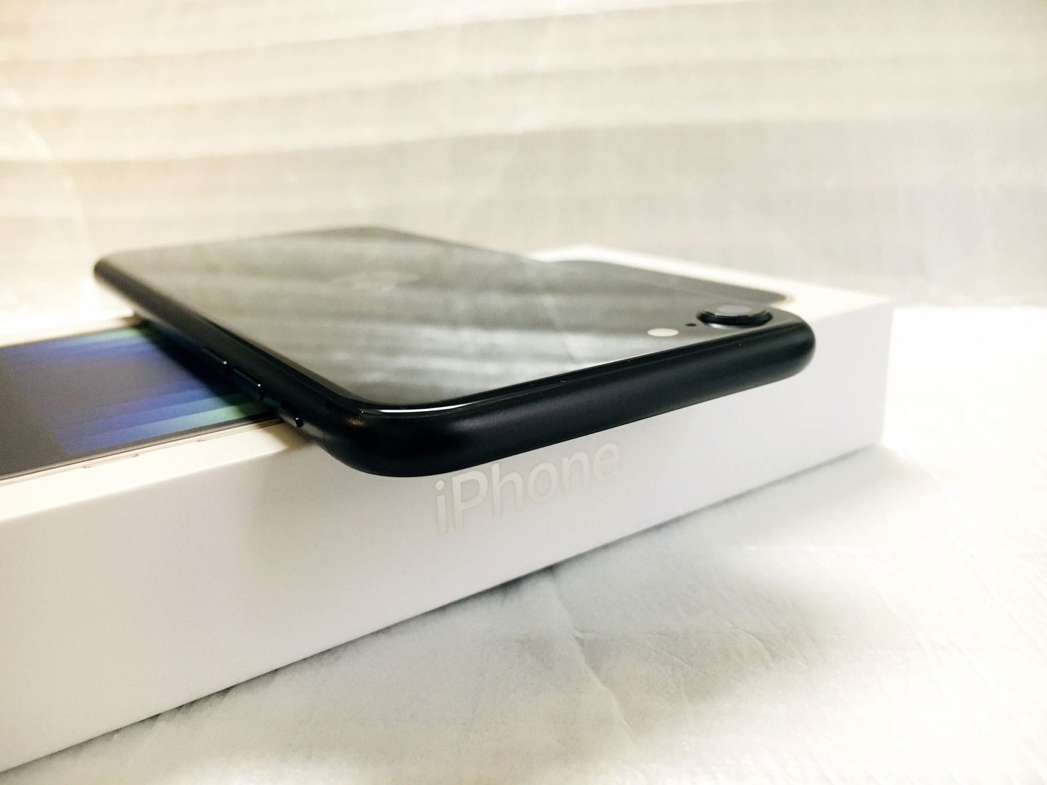 ムスビー｜電池100％ Apple保証付 iPhoneSE2 64GB Black SIMフリー