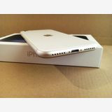 ���ʢ��Хåƥ꡼100�� iPhoneSE3 64GB Starlight SIM�ե꡼��33