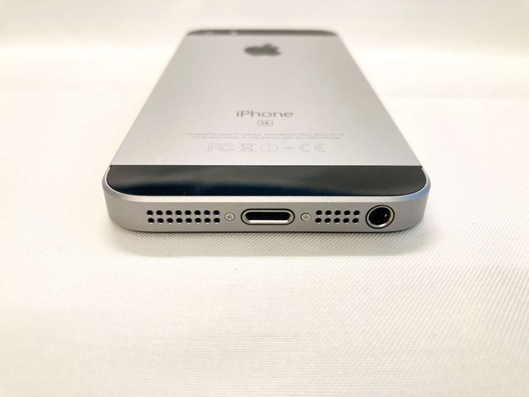 ����Ʊ�� ����100�� iPhoneSE 32GB Space Gray SIM�ե꡼��147