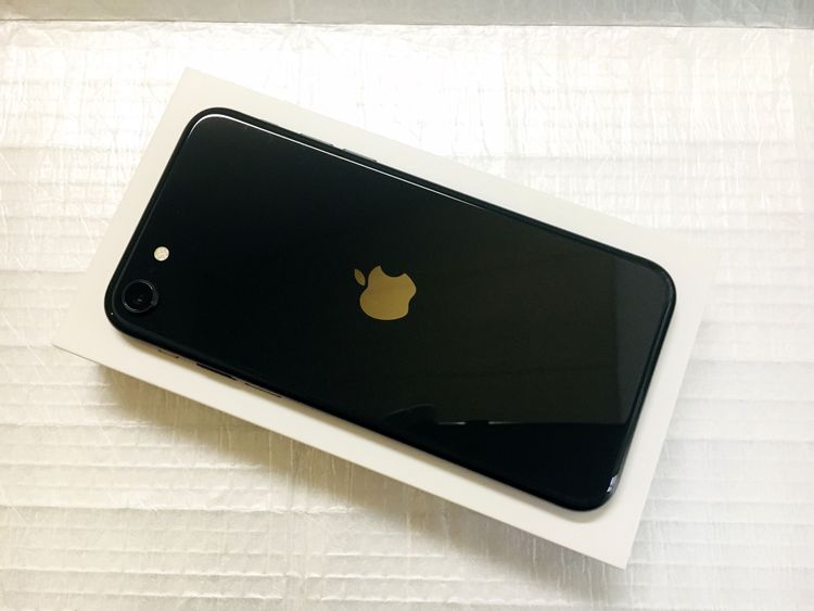SIMフリー iPhoneSE2 256GB ブラック 極美品 限定保証付